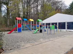 Speeltoren zesdubbel met tunnel