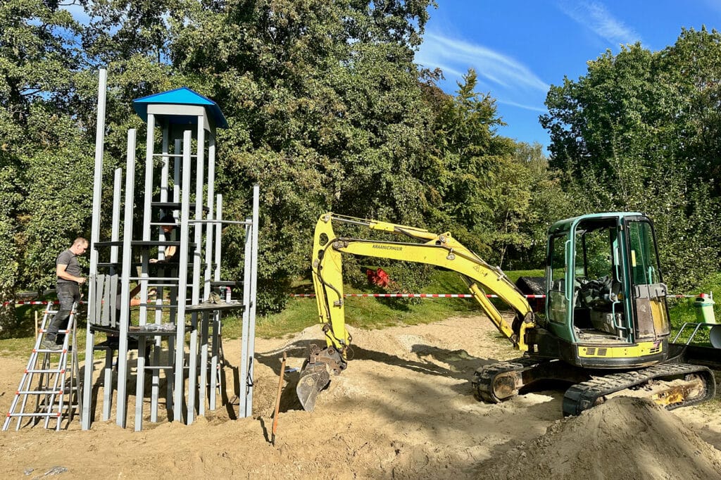 Installatie van een Steel+ speeltorencombinatie