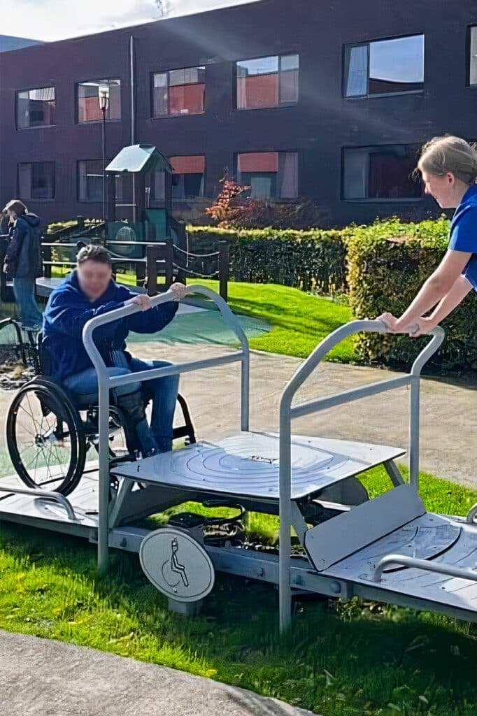 Rolstoelwip in gebruik