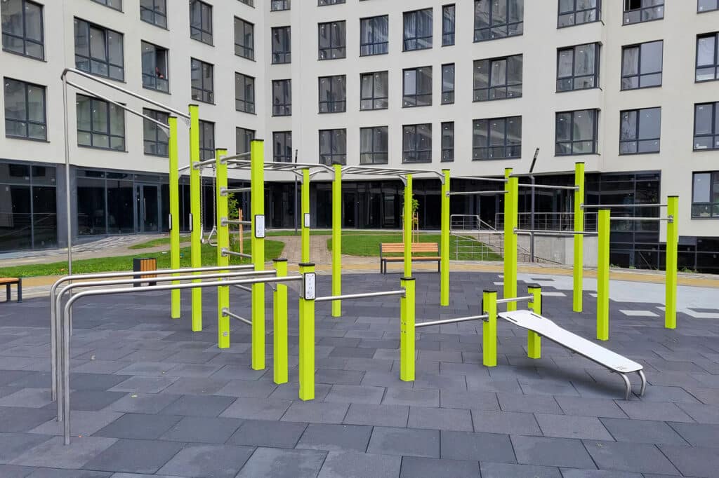 Calisthenics met rubbertegels