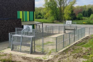 Multisport met hoge zijpanelen